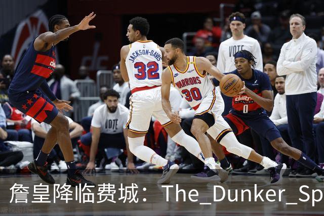 詹皇降临费城：The Dunker Spot拆解勒布朗适配76人的野心与隐患